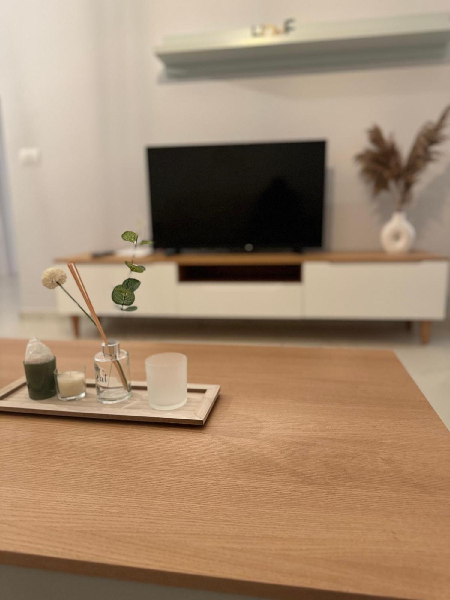 Odore Di Mare Apartments Sarandë Esterno foto