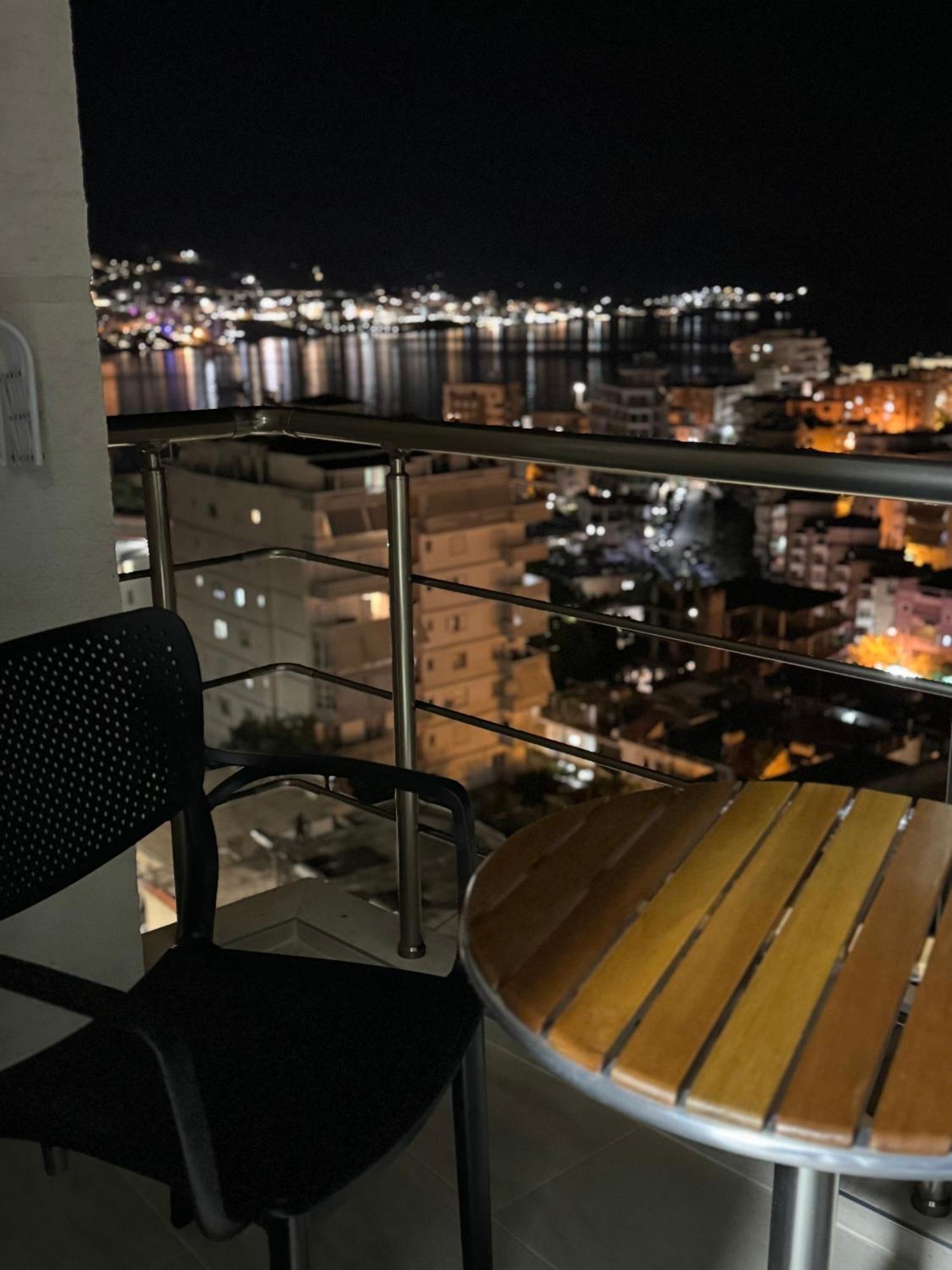 Odore Di Mare Apartments Sarandë Esterno foto