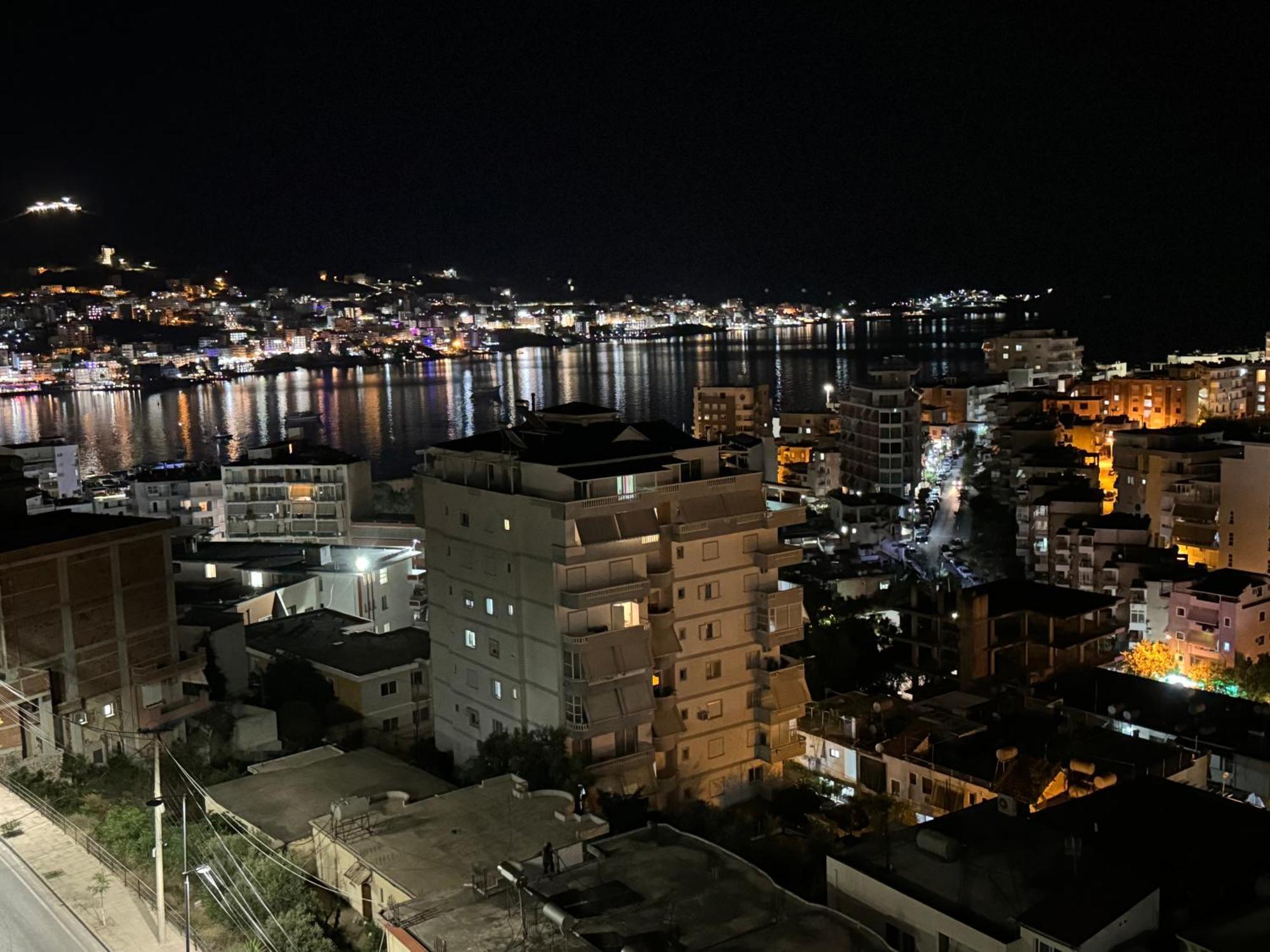 Odore Di Mare Apartments Sarandë Esterno foto