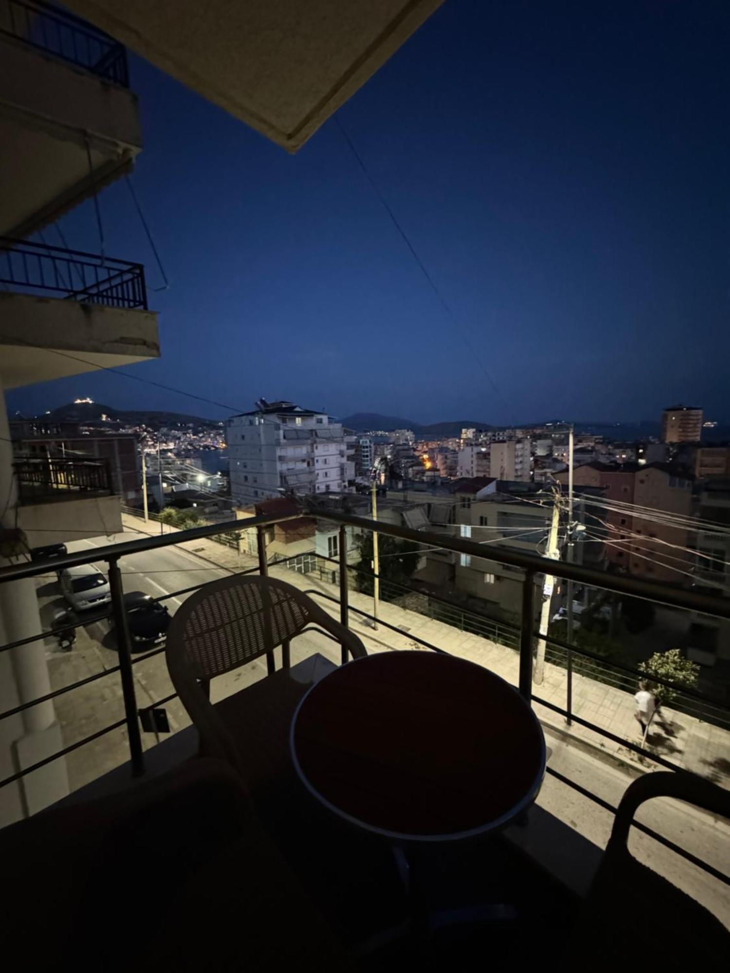 Odore Di Mare Apartments Sarandë Esterno foto