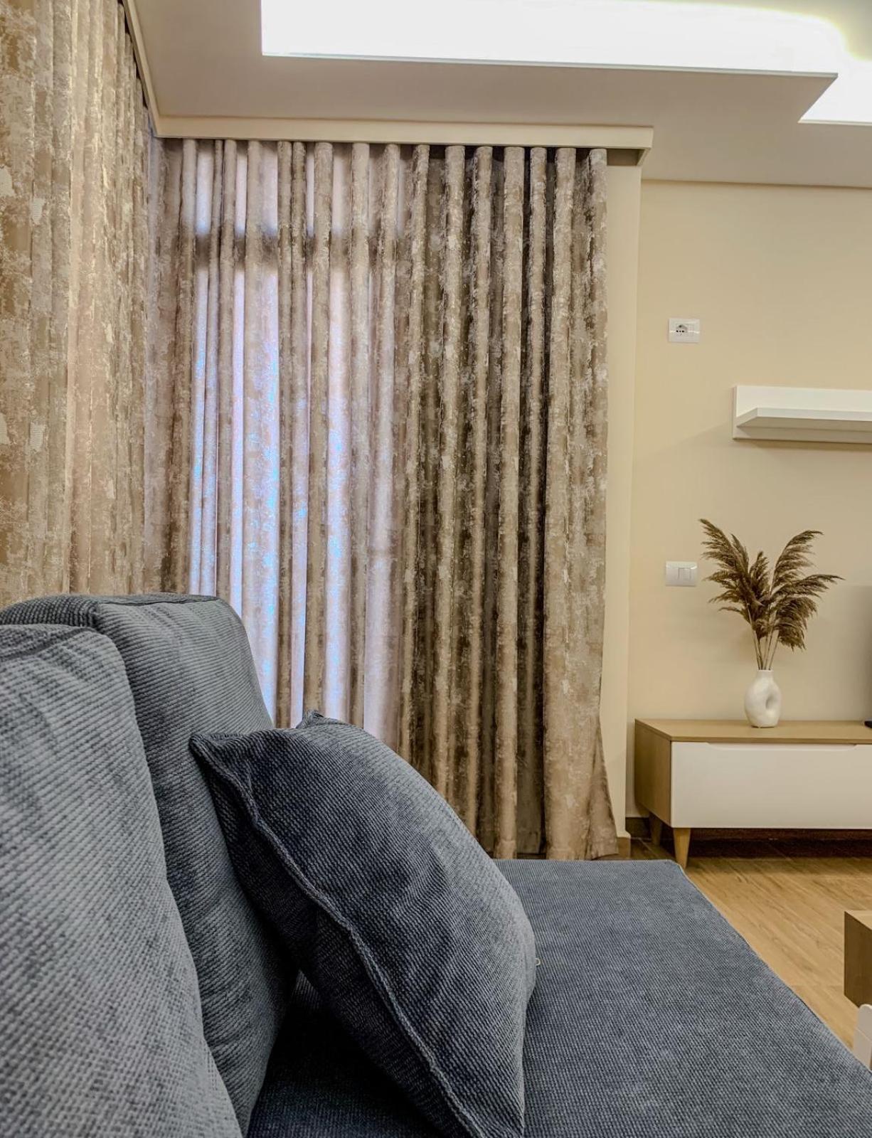Odore Di Mare Apartments Sarandë Esterno foto