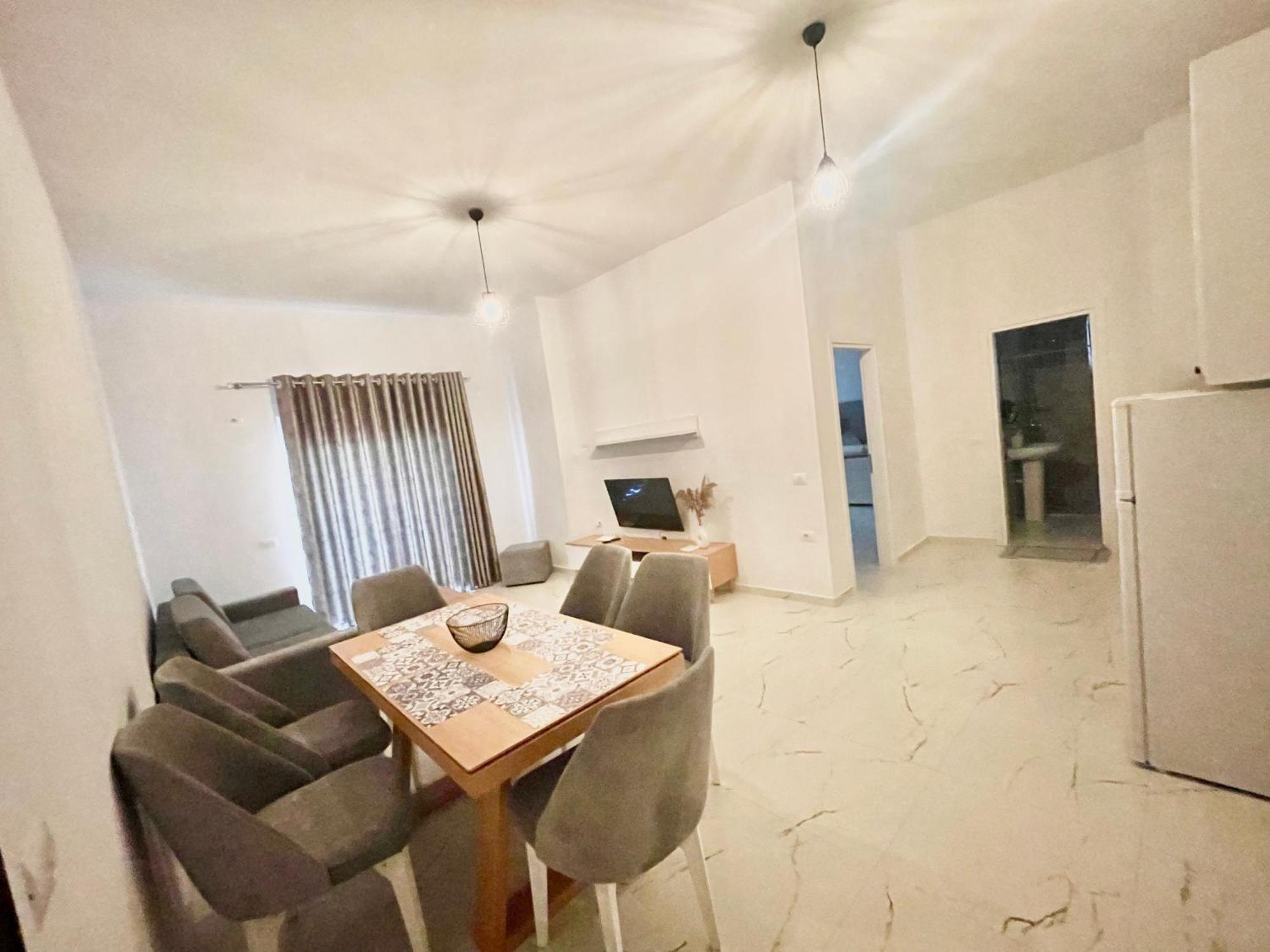 Odore Di Mare Apartments Sarandë Esterno foto