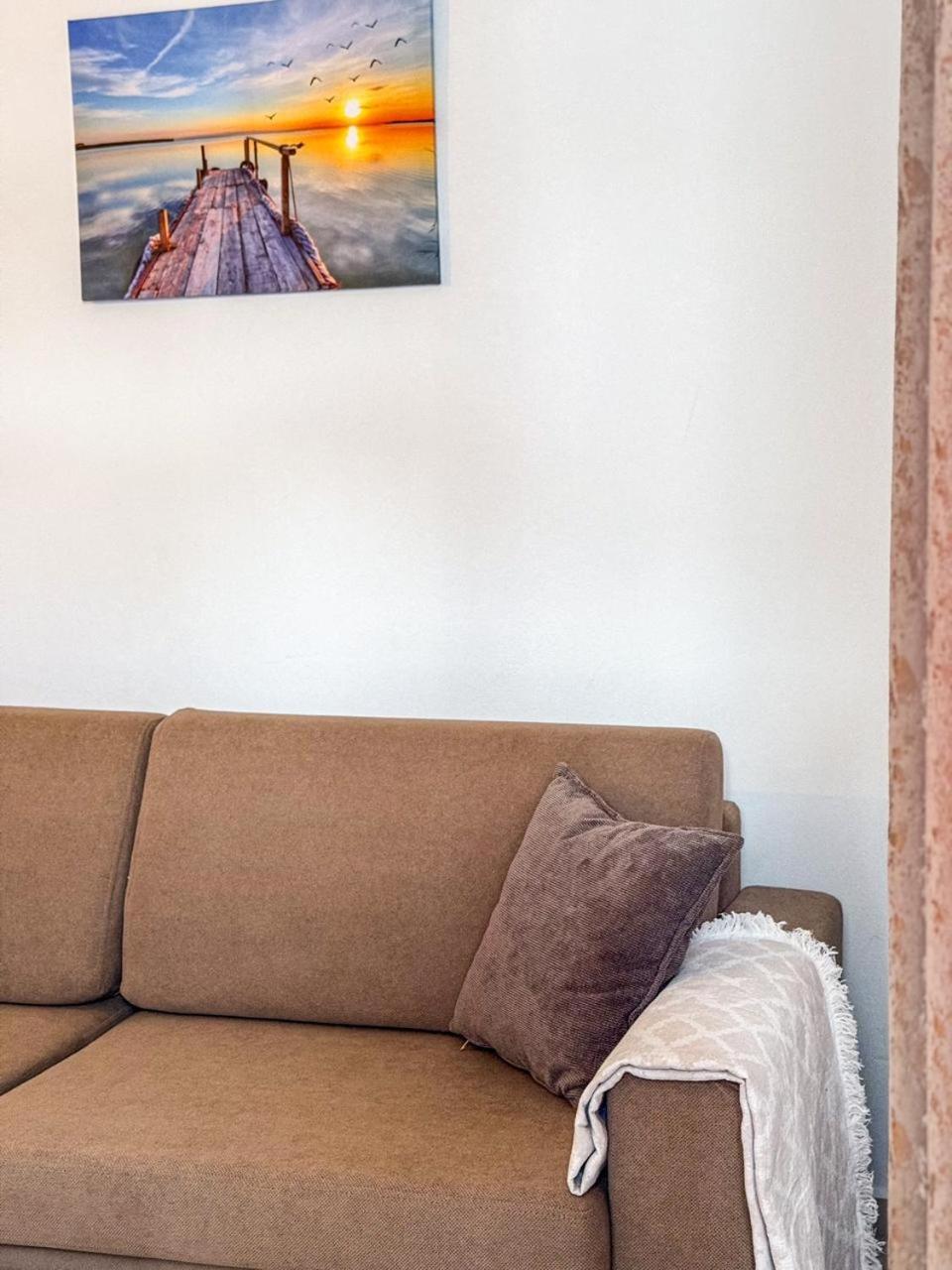 Odore Di Mare Apartments Sarandë Esterno foto